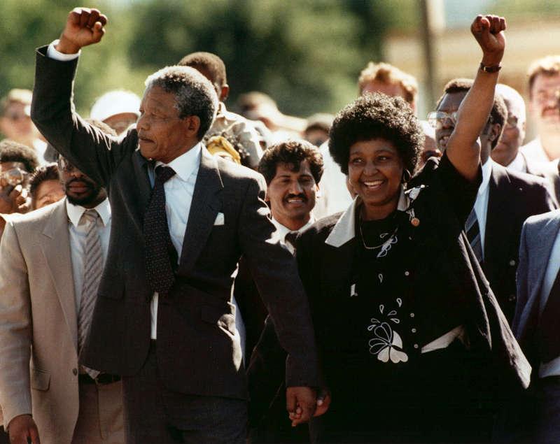 Winnie Madikizela-Mandela med sin dåvarande make Nelson Mandela.