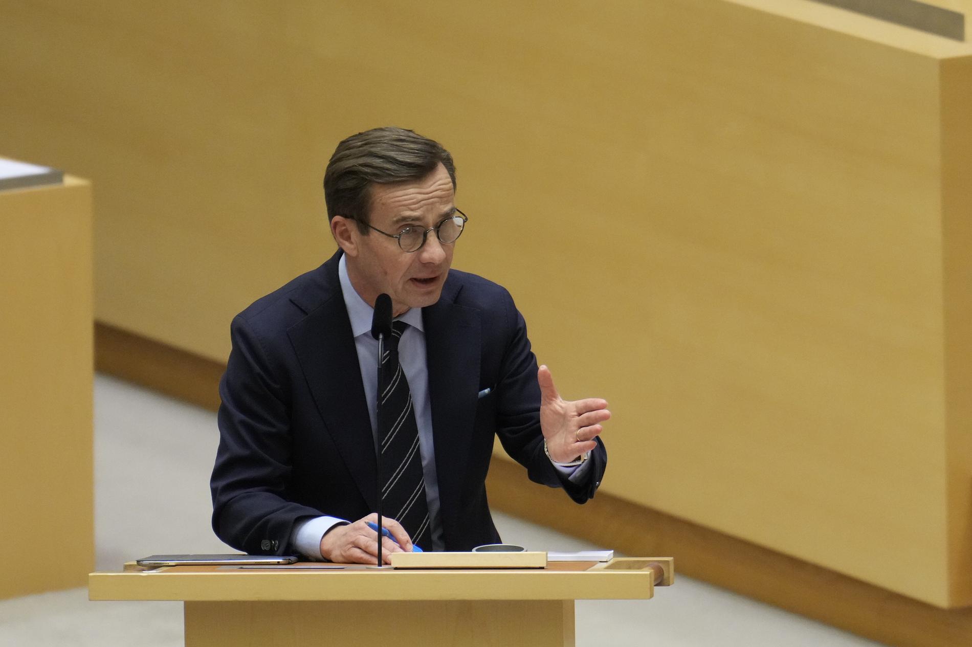 Statsminister Kristersson under partiledardebatten. 