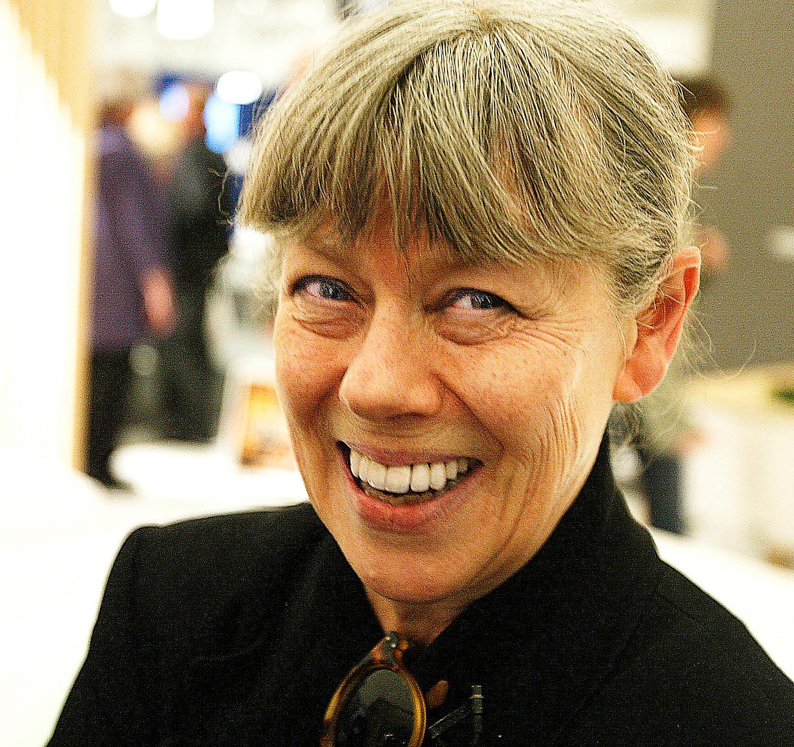 Lotta Lewenhaupt (född 1944) är en legendar inom svensk modejournalistik, känd bland annat som trendkänslig krönikör  i Damernas värld.