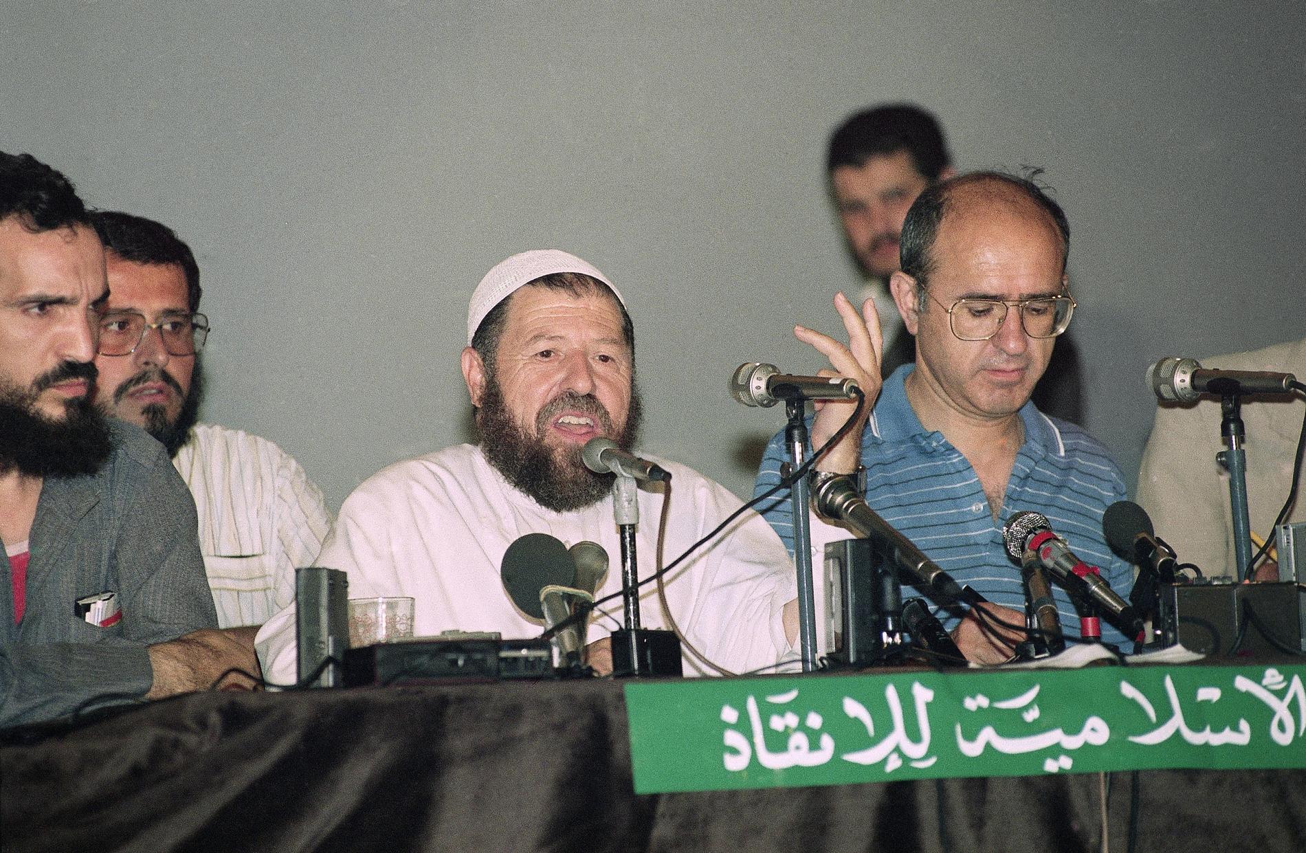 Abassi Madani, en av grundarna av Islamiska räddningsfronten (FIS) i Algeriet, på en bild från juni 1990.