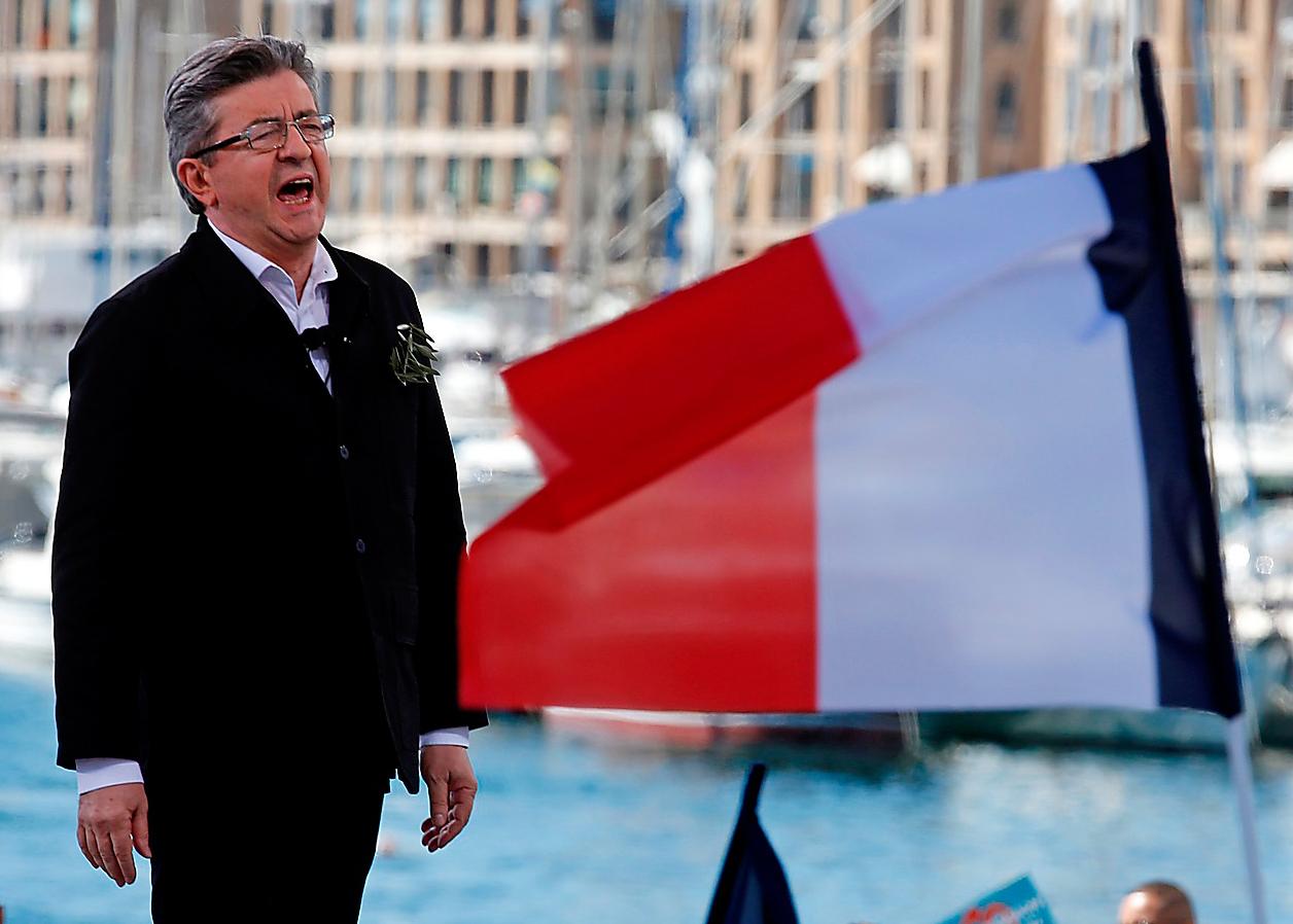 Jean-Luc Mélenchon vid helgens välbesökta kampanjmöte i hamnen i Marseille. 