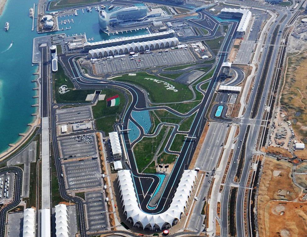 (+) F1-banan i Abu Dhabi.
