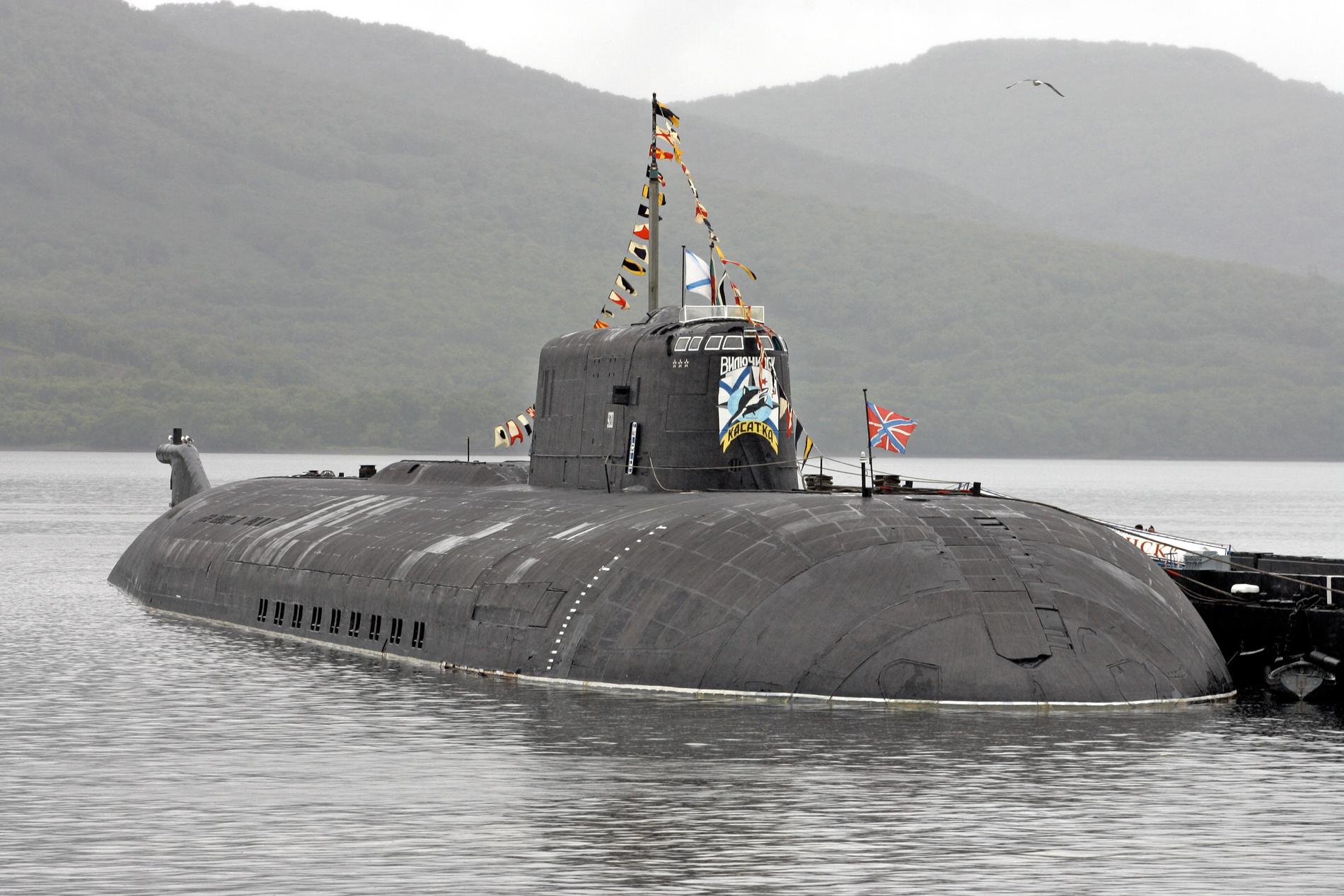 Ryska ubåten Orel, ”Örnen”.