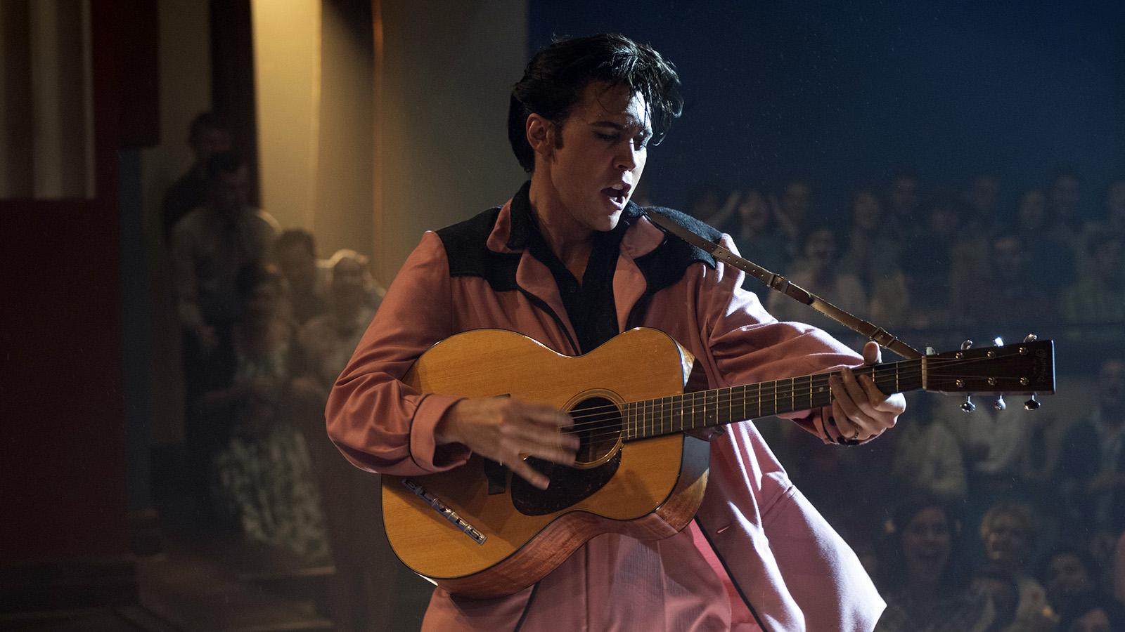 Austin Butler som Elvis Presley i Baz Luhrmanns film.