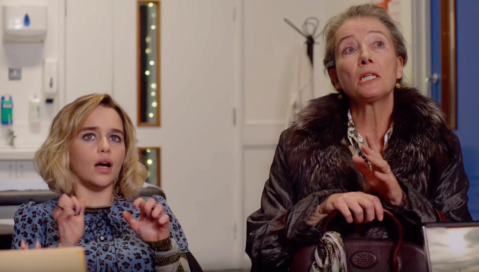 Emilia Clarke och Emma Thompson i ”Last Christmas”.