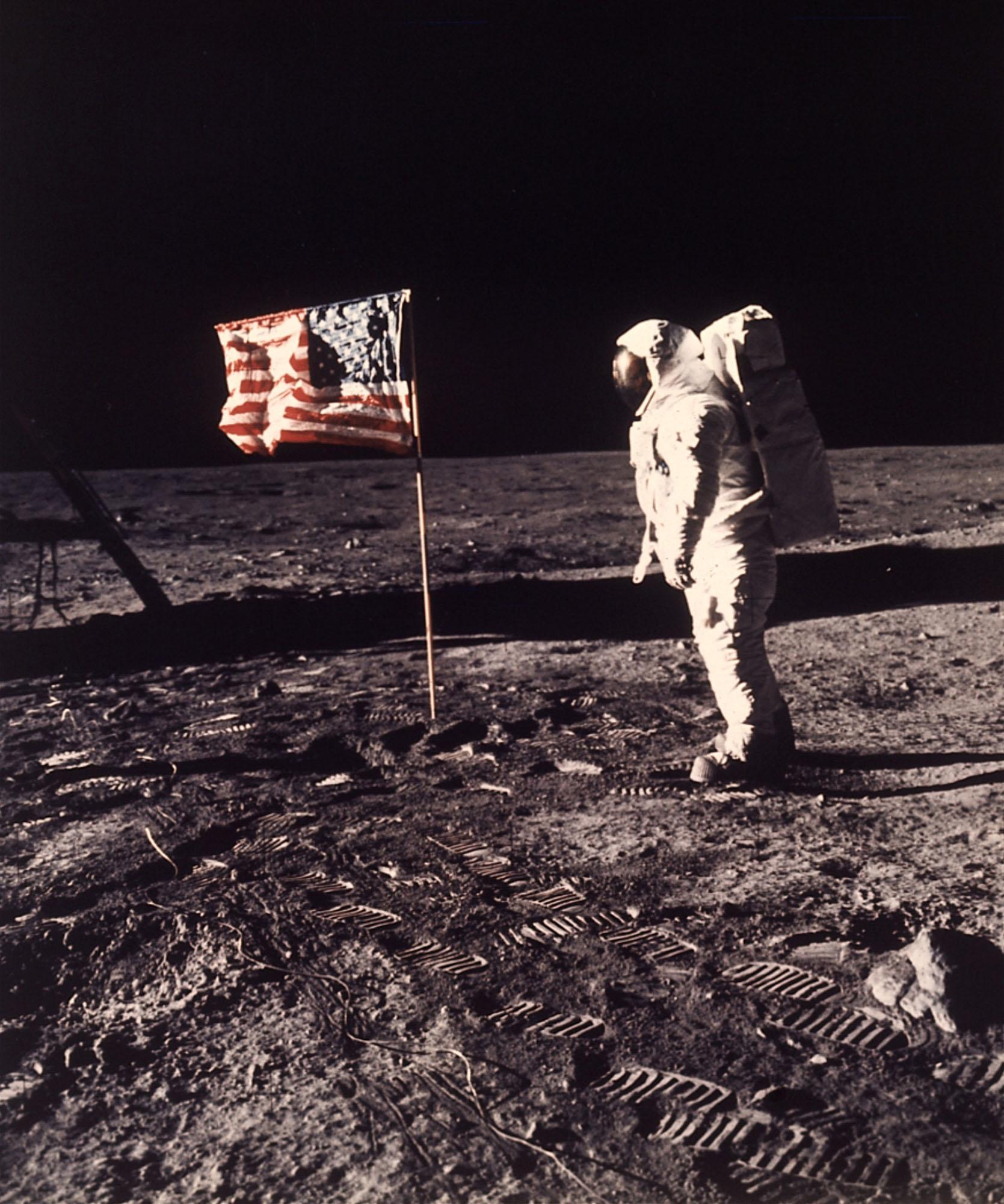 Neil Armstrong på månen.