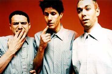 Beastie Boys med Ad-Rock (Adam Horowitz), Mike D (Michael Diamond) och MCA (Adam Yauch).