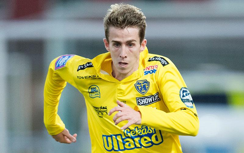 Adam Eriksson är klar för Helsingborg.
