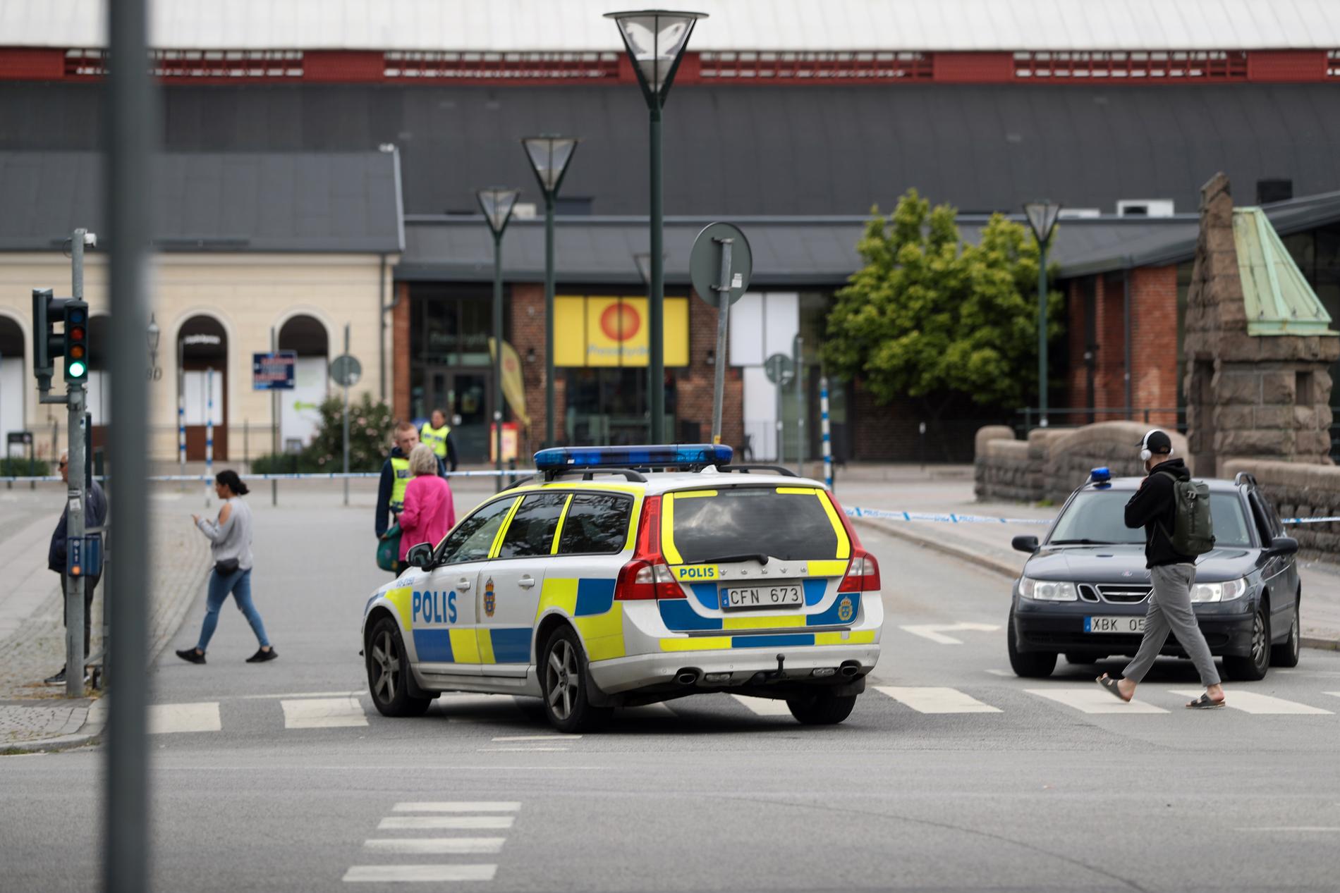 Polisen på plats vid Malmö C.