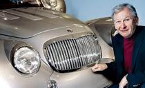 Enligt Alf Näslund är bilens målgrupp entusiaster som fyllt 50. – De reagerar på samma designsignaler som när de var unga, men vill ha den teknik och komfort de vant sig vid i nyare bilar.