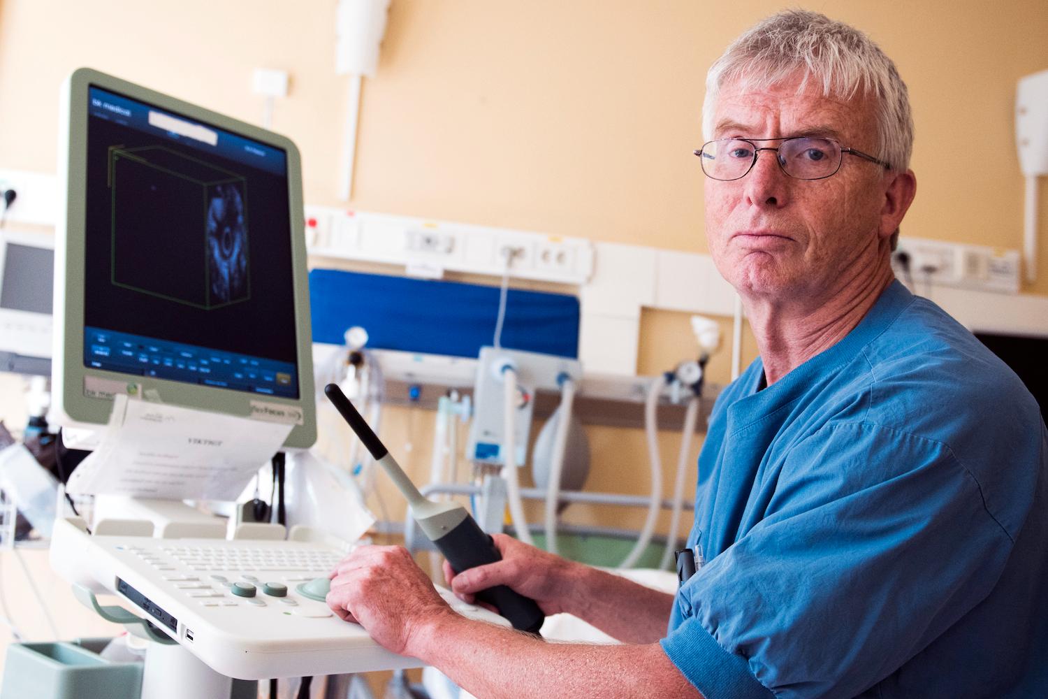 "Tredimensionellt ultraljud är den bästa teknik vi har i dag för att upptäcka bristningar. Ändå används den inte vid förlossningarna", säger kirurgen och forskaren Pär Nordin.