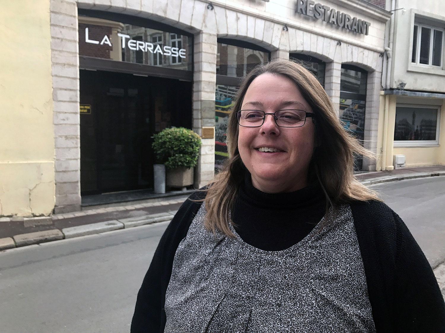 Véronique Barczyk, 43, bestämde sig på valdagen: ”Det blev Emmanuel Macron”.