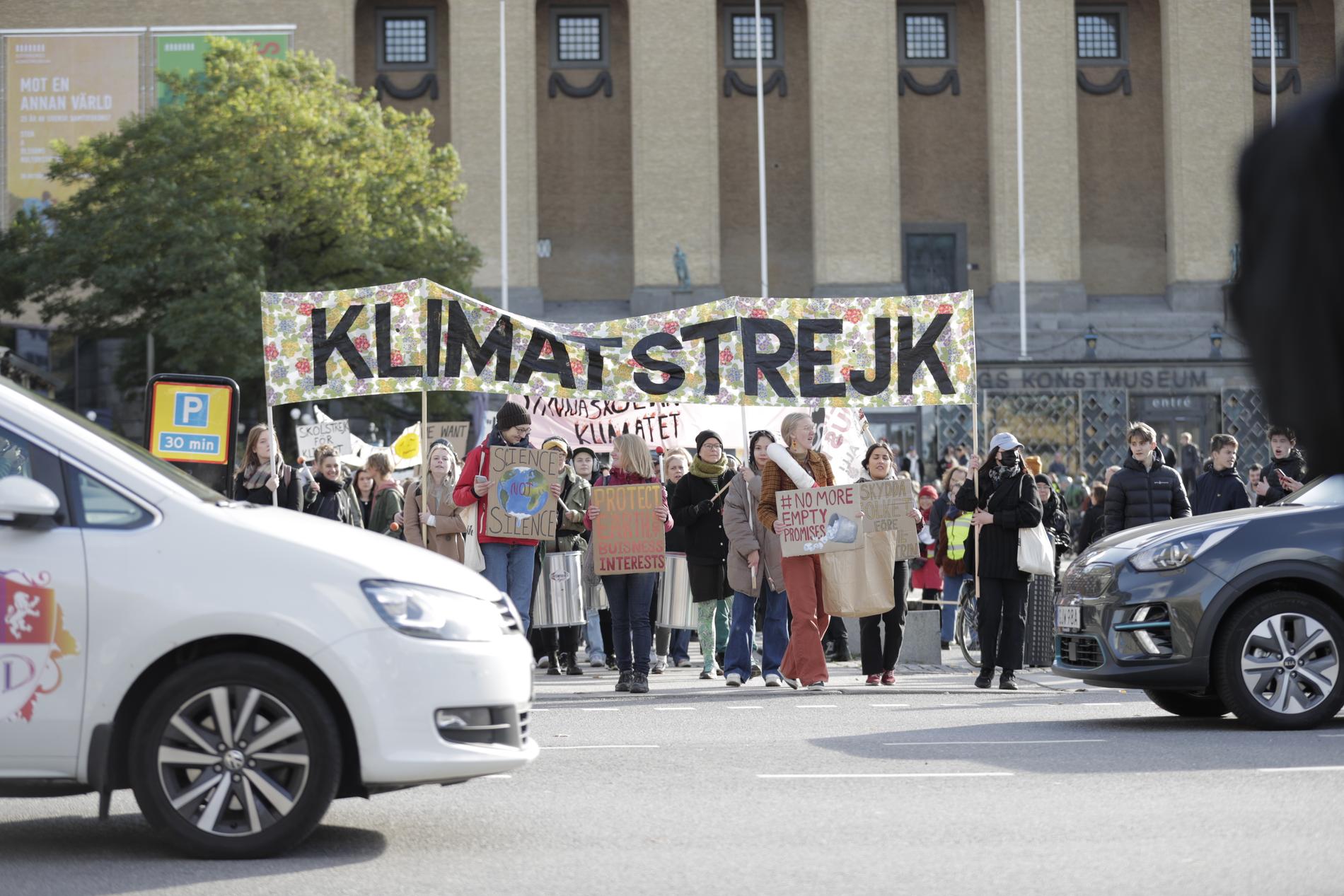 Klimatstrejk på Götaplatsen i Göteborg.