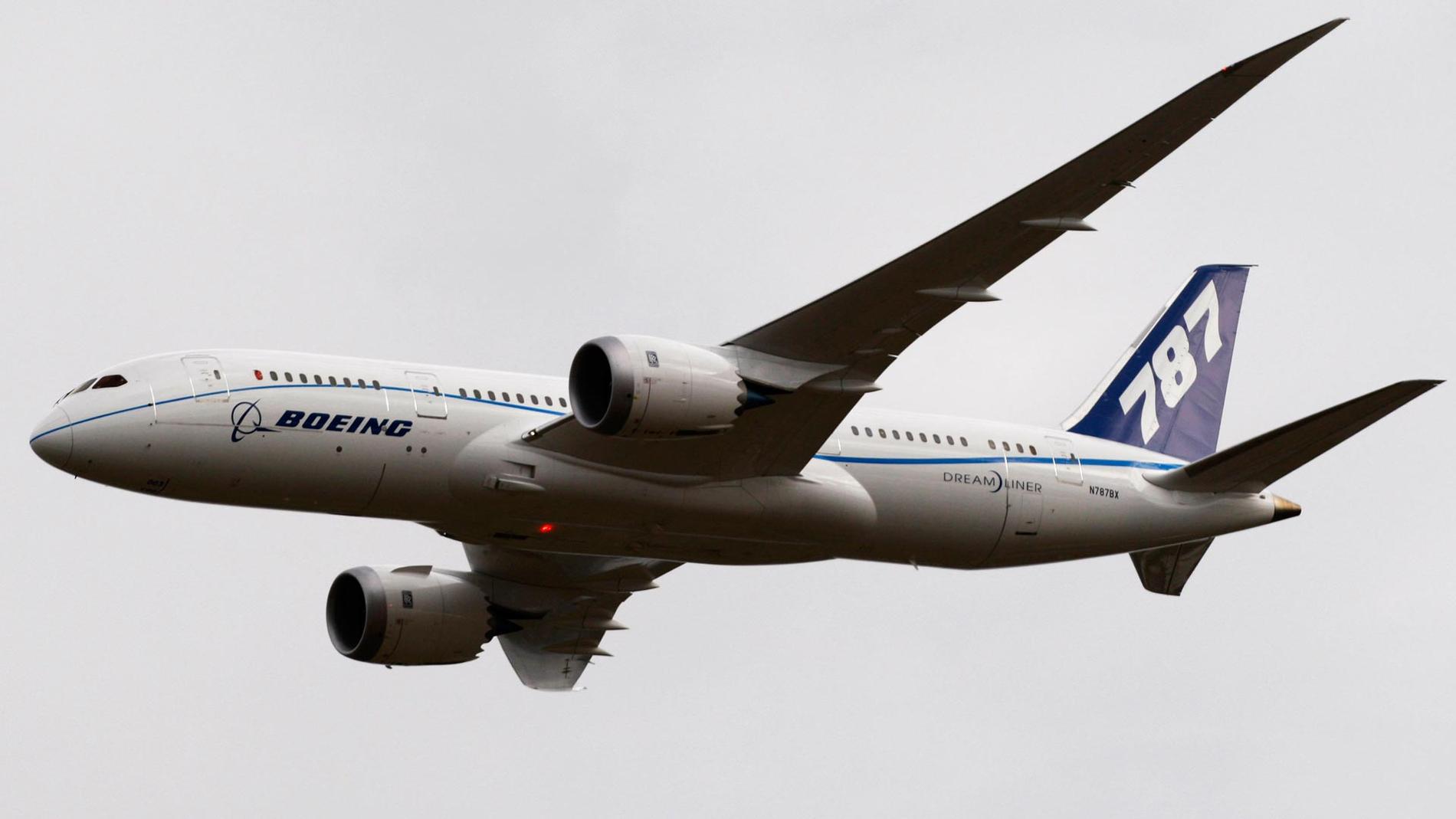 Boeing 787 Dreamliner är flera år försenad och har ännu inte satts i trafik.