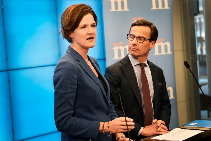 Anna Kinberg Batra, Moderaternas partiledare, och Ulf Kristersson, partiets ekonomiska talesperson.