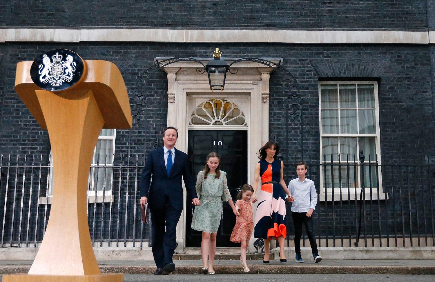 David Cameron med familj.