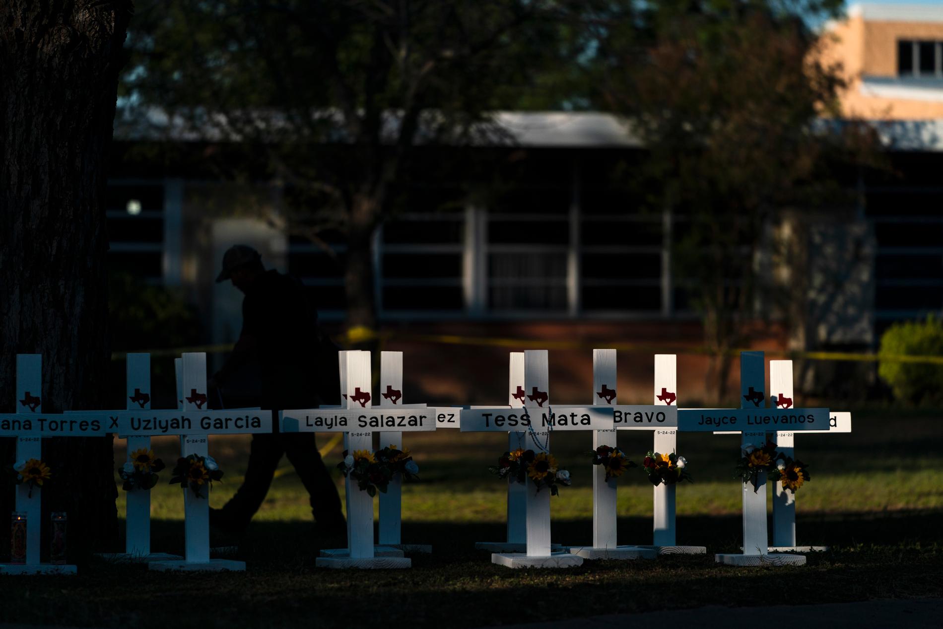 19 barn och två vuxna dödades i skolskjutningen i Uvalde, Texas.