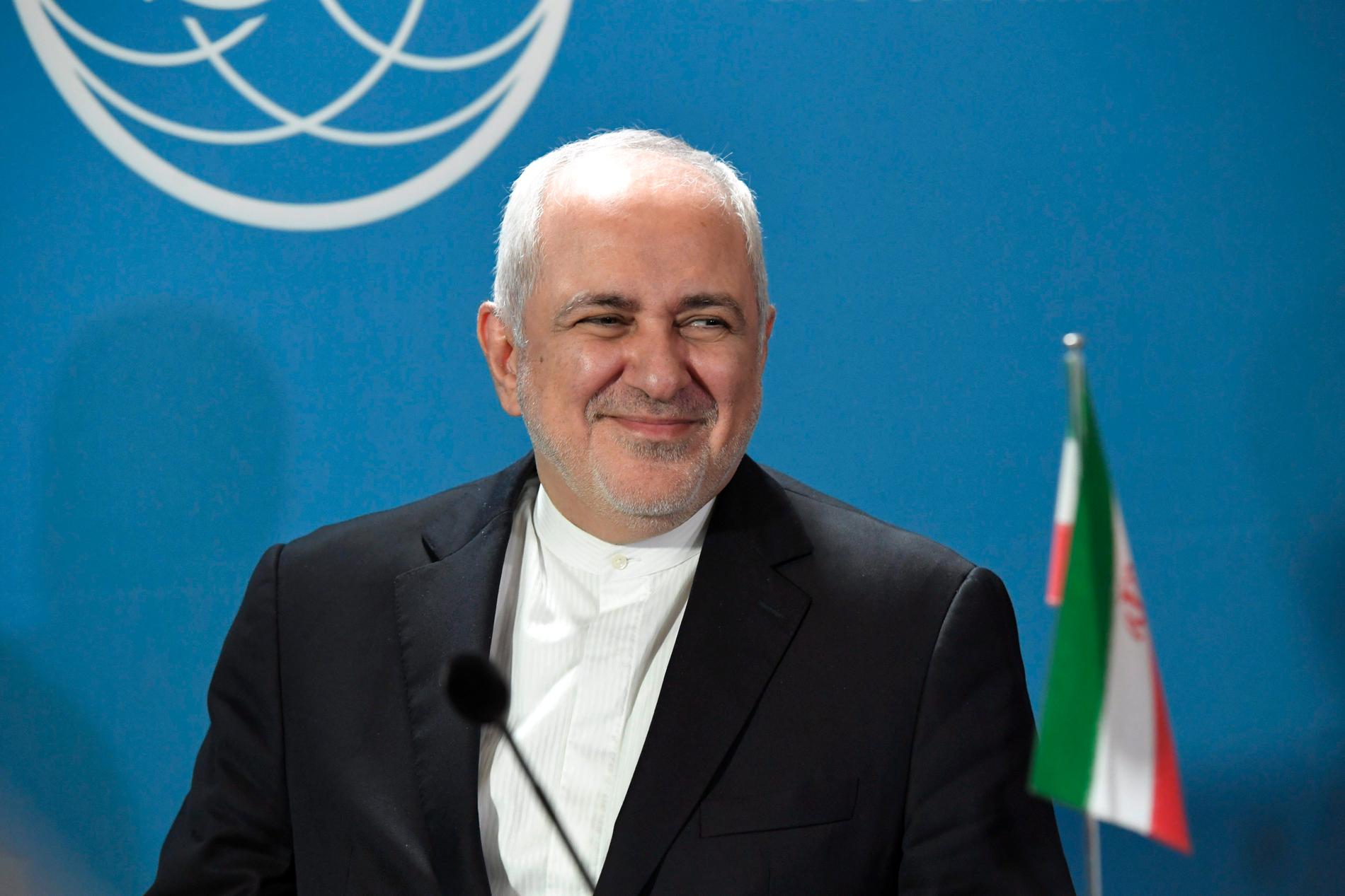 Irans utrikesminister Javad Zarif under måndagens besök i Finland.