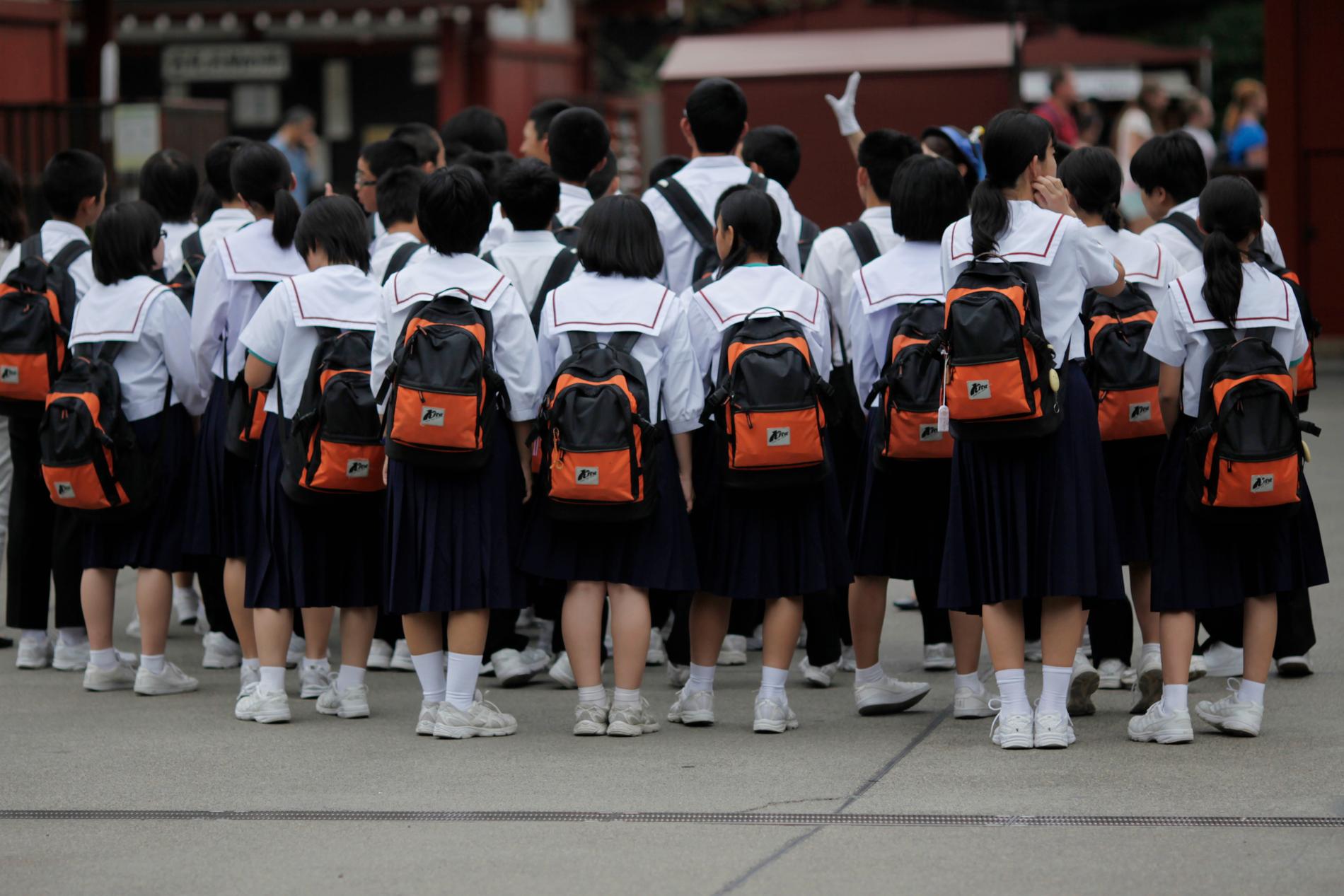 Japanska skolor har stränga regler kring klädsel i skolan.