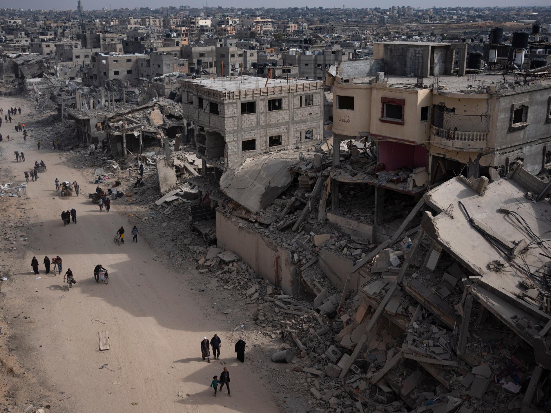 Frisläppta Gazabor vittnar om missförhållanden