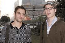 Alexander Andersson och Staffan Holgersson pluggar kinesiska i Shanghai.