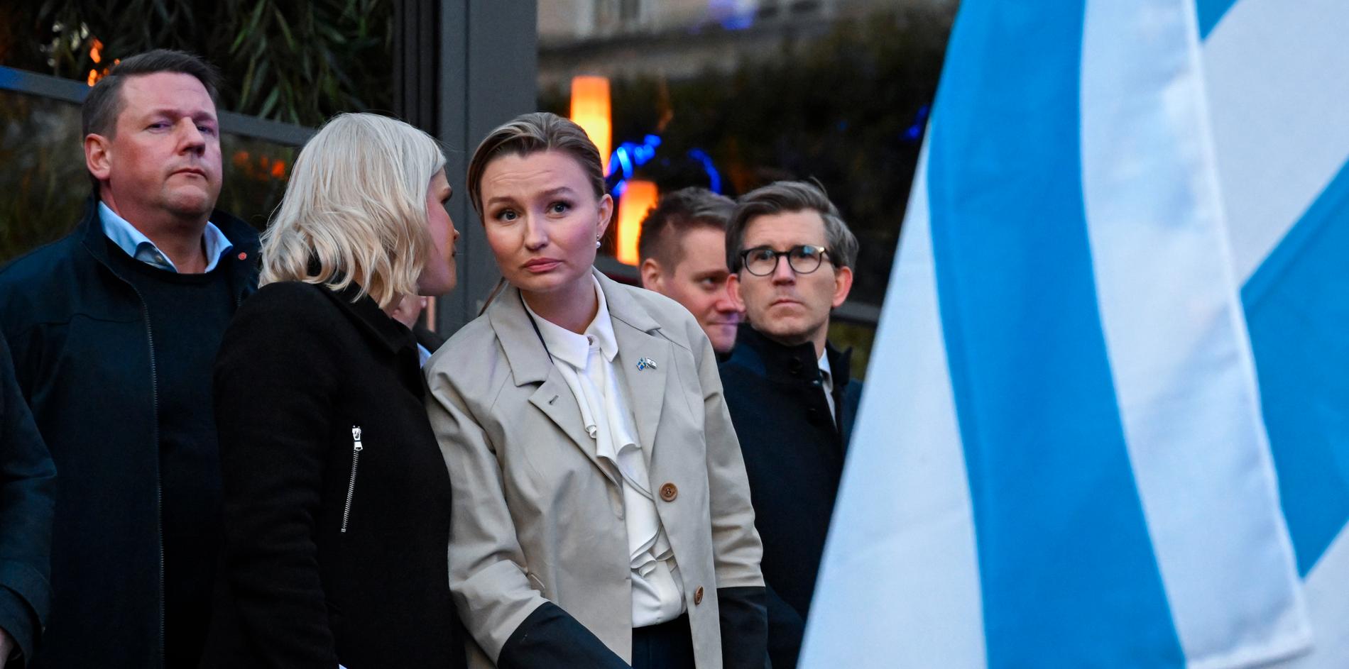 Tobias Baudin (till vänster) och Ebba Busch vid en manifestation till stöd för Israel i lördags.
