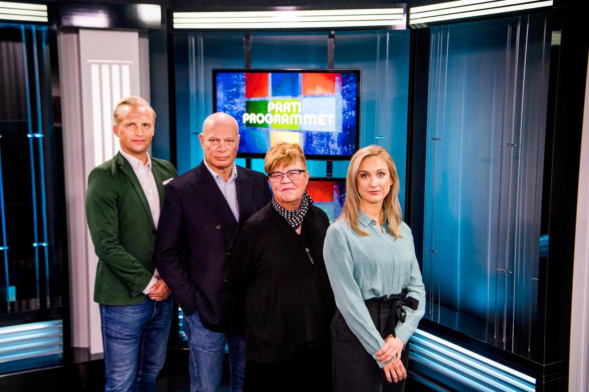 Janne Grönroos, Robert Aschberg, Lena Mellin och Malvina Britts.