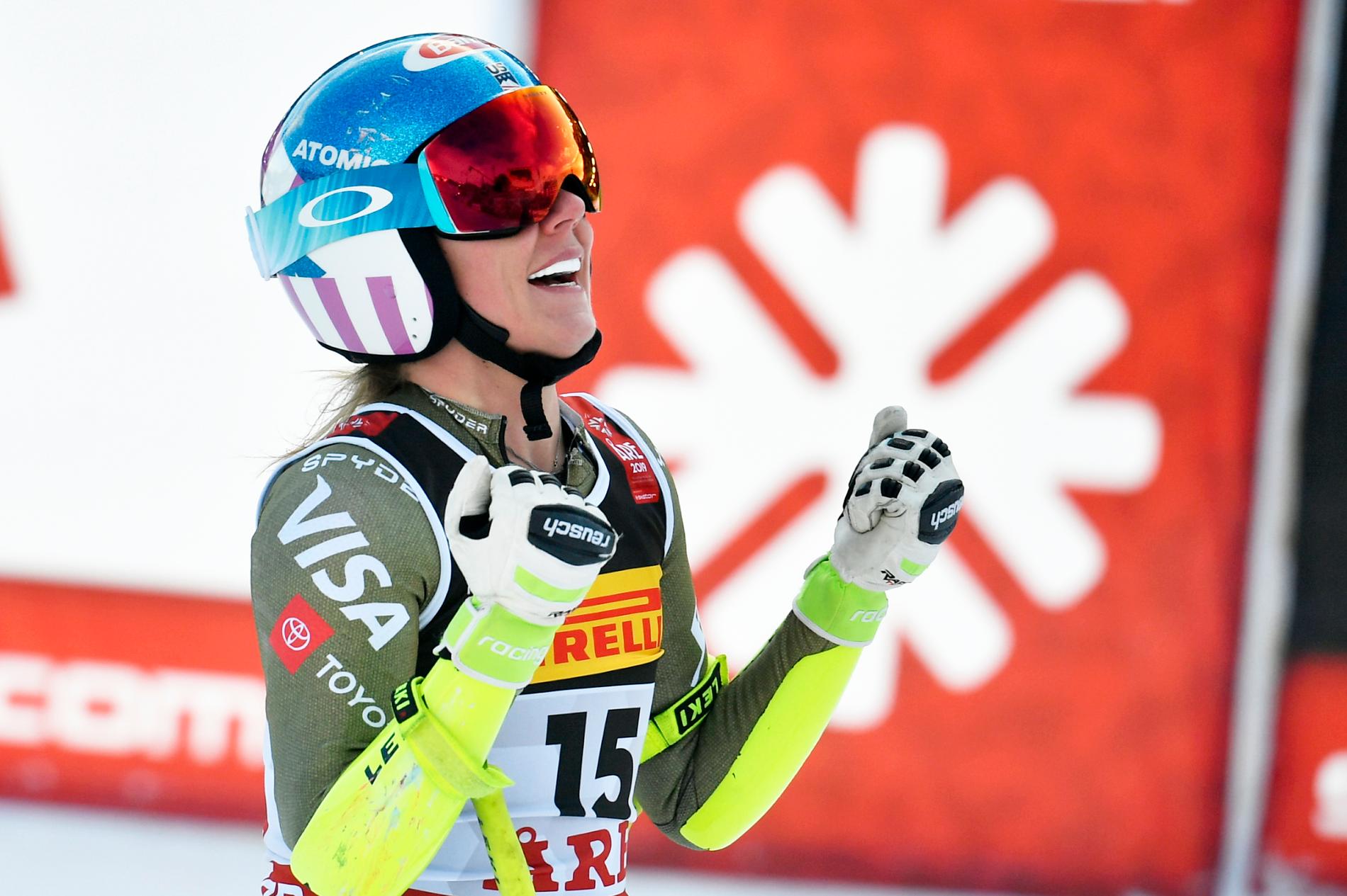 Mikaela Shiffrin tog VM-guld i super G i Åre.
