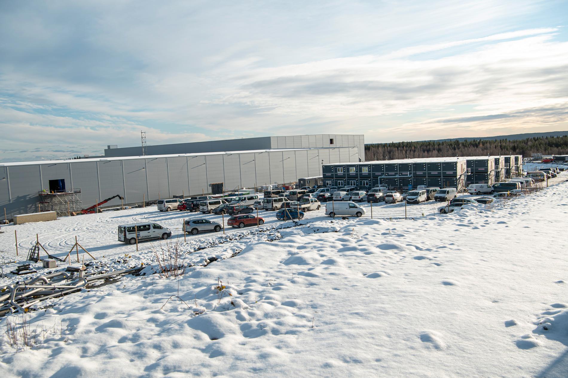 Stora brister och även misstänkta brott har upptäckts vid Northvolts batterifabrik i Skellefteå. Arkivbild.