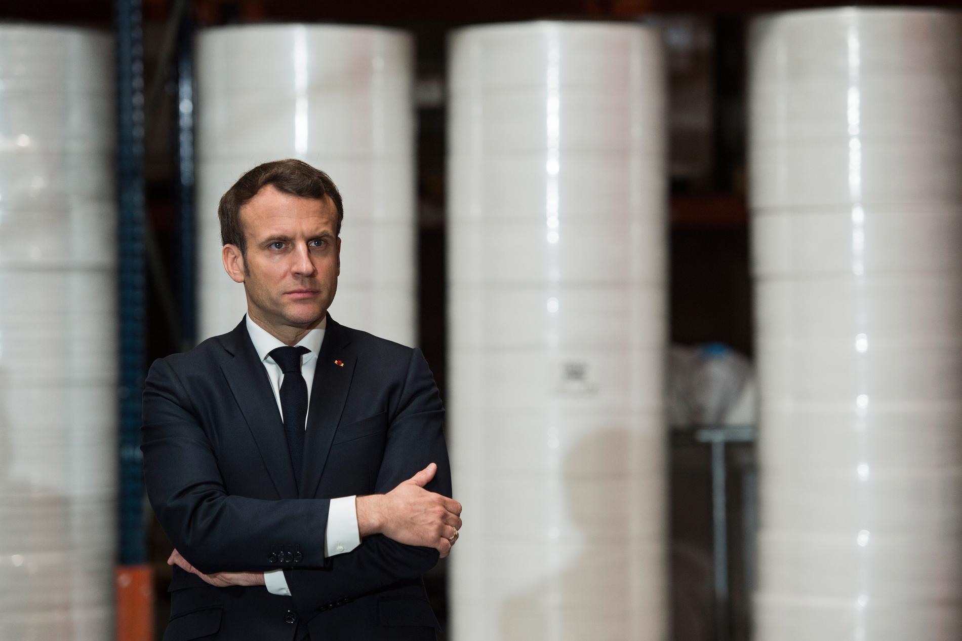 Frankrikes president Emmanuel Macron meddelade på måndagen att landets karantänsregler förlängs till 11 maj.