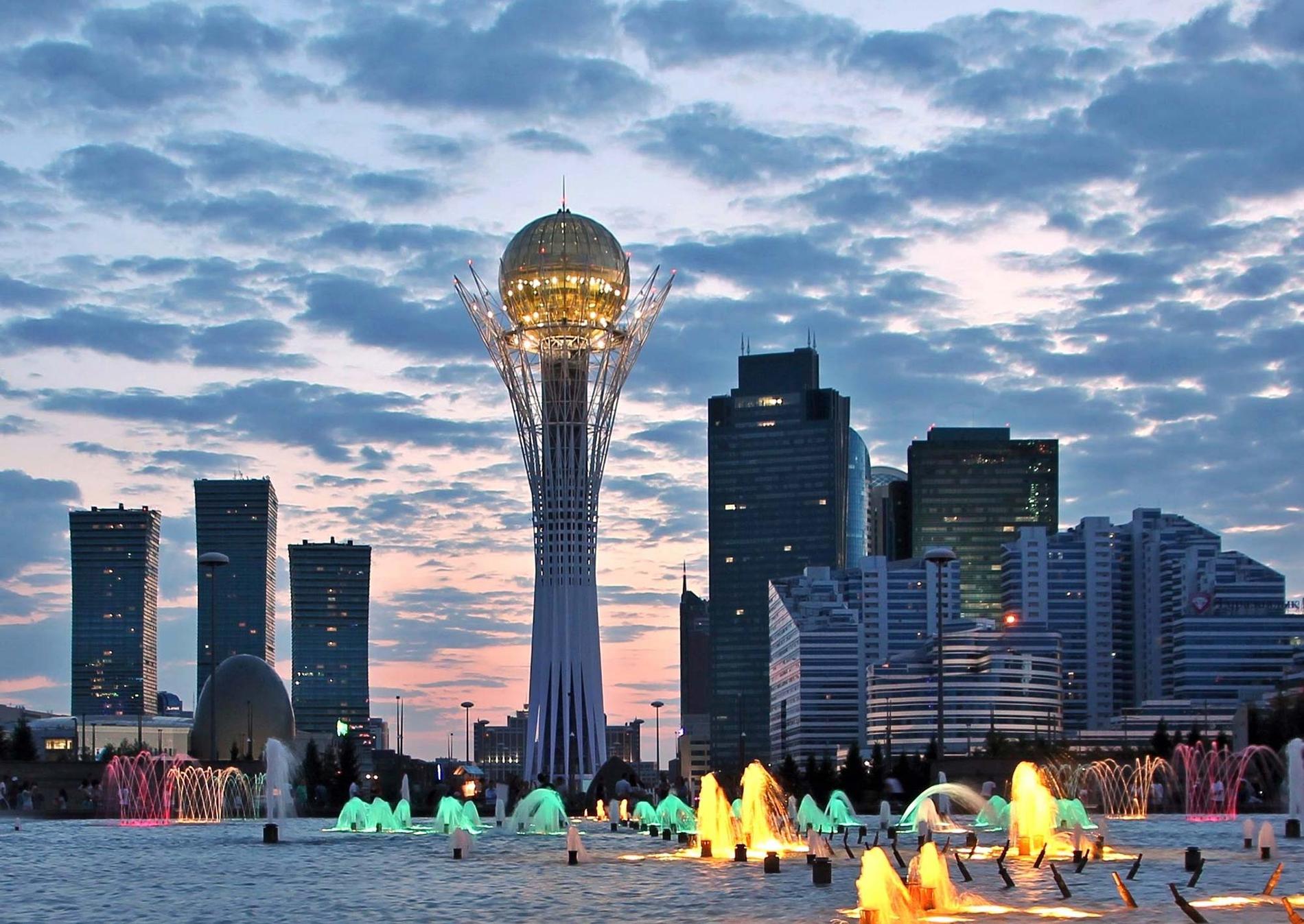 Kazakstans huvudstad Astana har satsat sina oljepengar på spektakulär arkitektur.