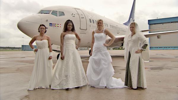 Stort fokus på bruden  I TV4:s nya program ”Fyra bröllop”, som börjar sändas i april, tävlar fyra par om vem som bäst arrangerar sin bröllopsdag.