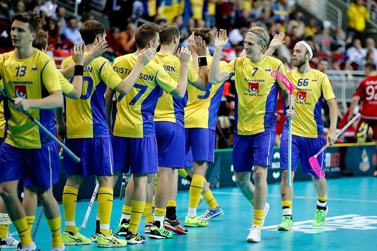 Sverige möter Finland i VM-final.