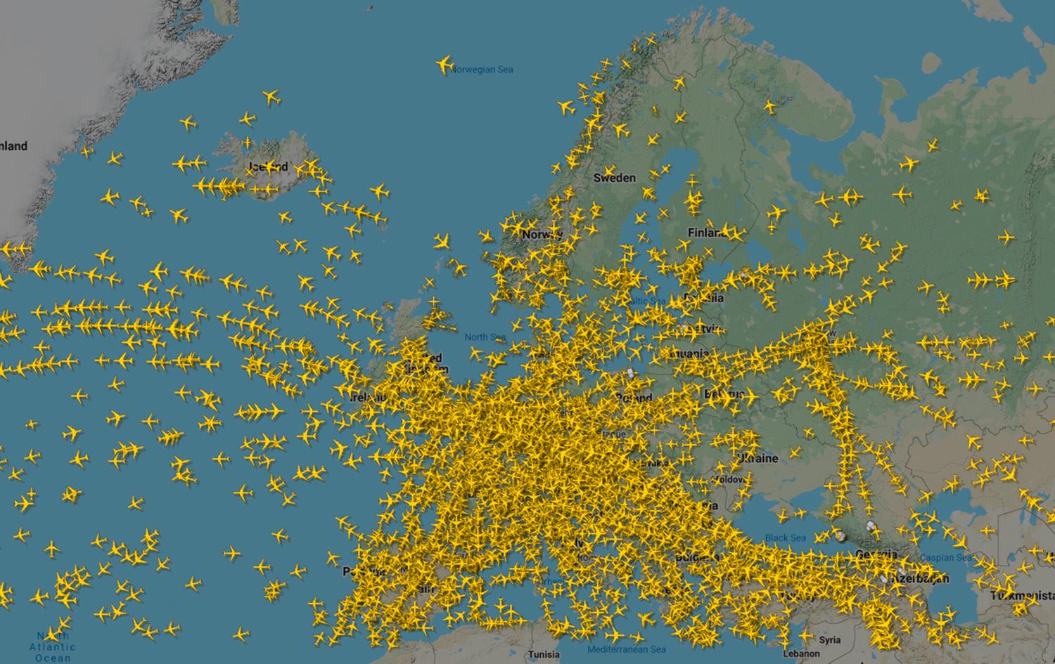 En översikt över flygtrafiken över Europa den 18 december 2019 från sajten Flightradar24.