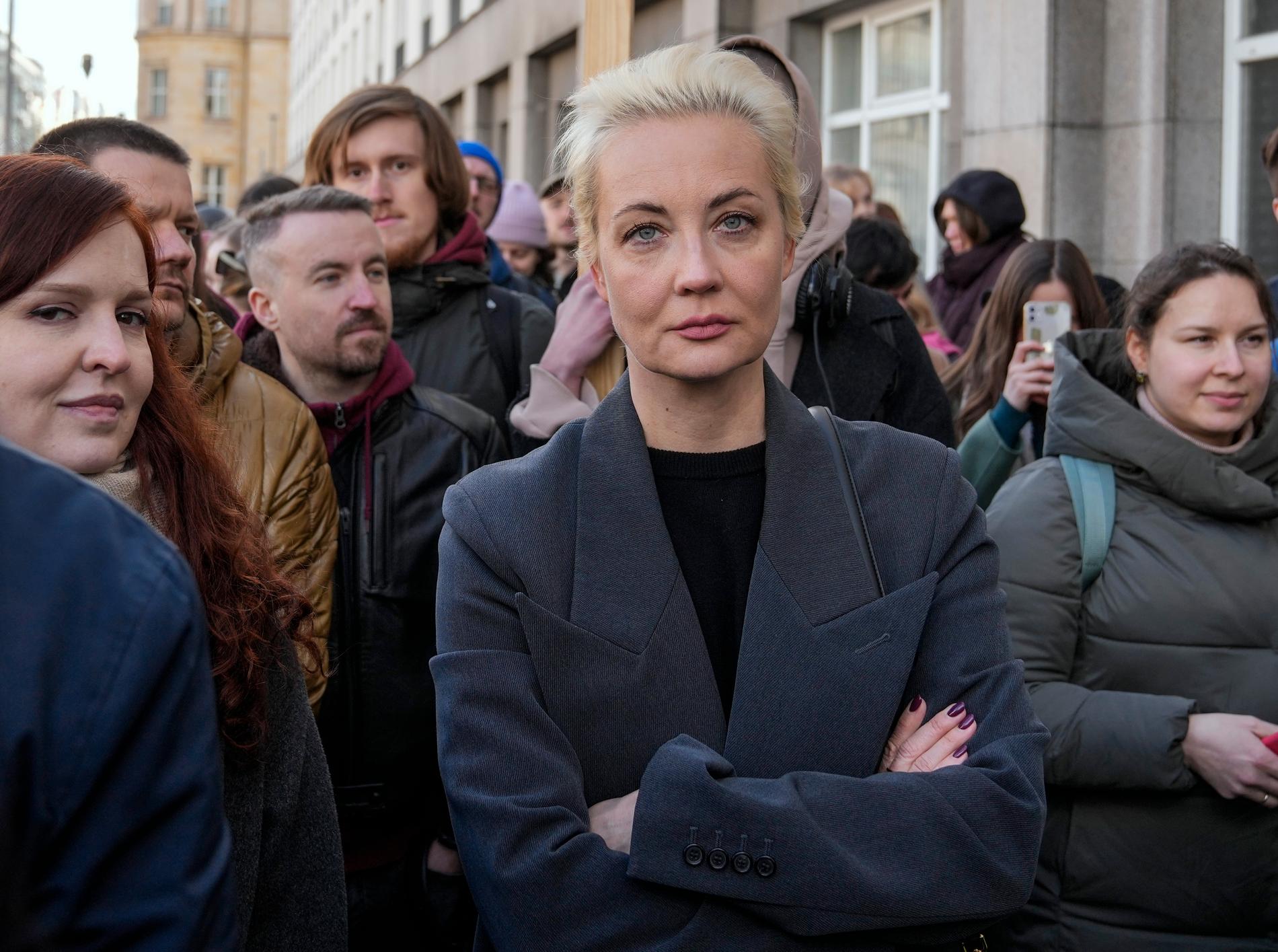 Aleksej Navalnyjs änka Julia Navalnaja under en demonstration mot det ryska valet den 17 mars i Berlin.
