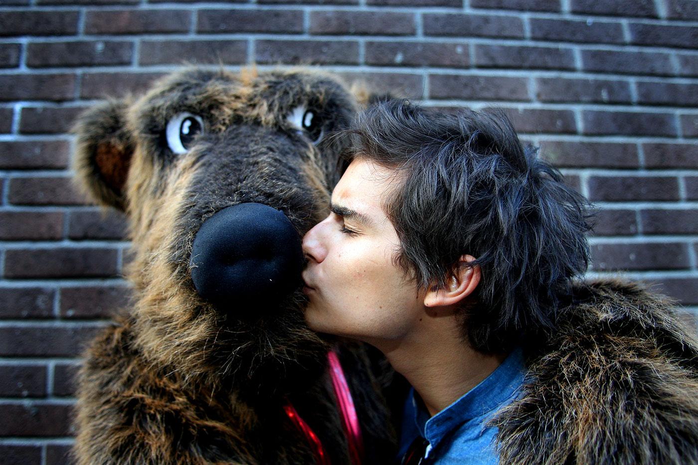 Eric Saade har haft ett nära förhållande med Rockbjörnen sedan 2010.