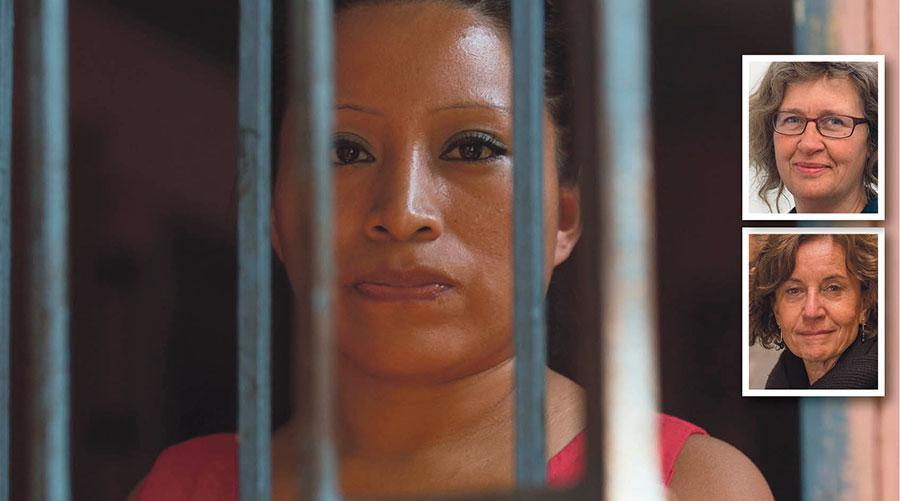 Under tiden i fängelset startade Teodora del Carmen Vásquez kampen för en ändrad abortlagstiftning i El Salvador. I dag tar hon emot Per Anger-priset i Stockholm. 