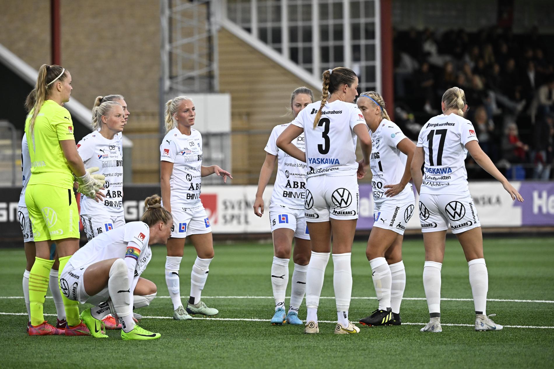 IFK Kalmar-spelare under fredagens bortamatch mot Rosengård i damallsvenskan.