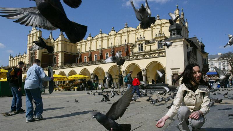 Krakow är en studentstad med ett livligt nöjesliv och många kaféer.