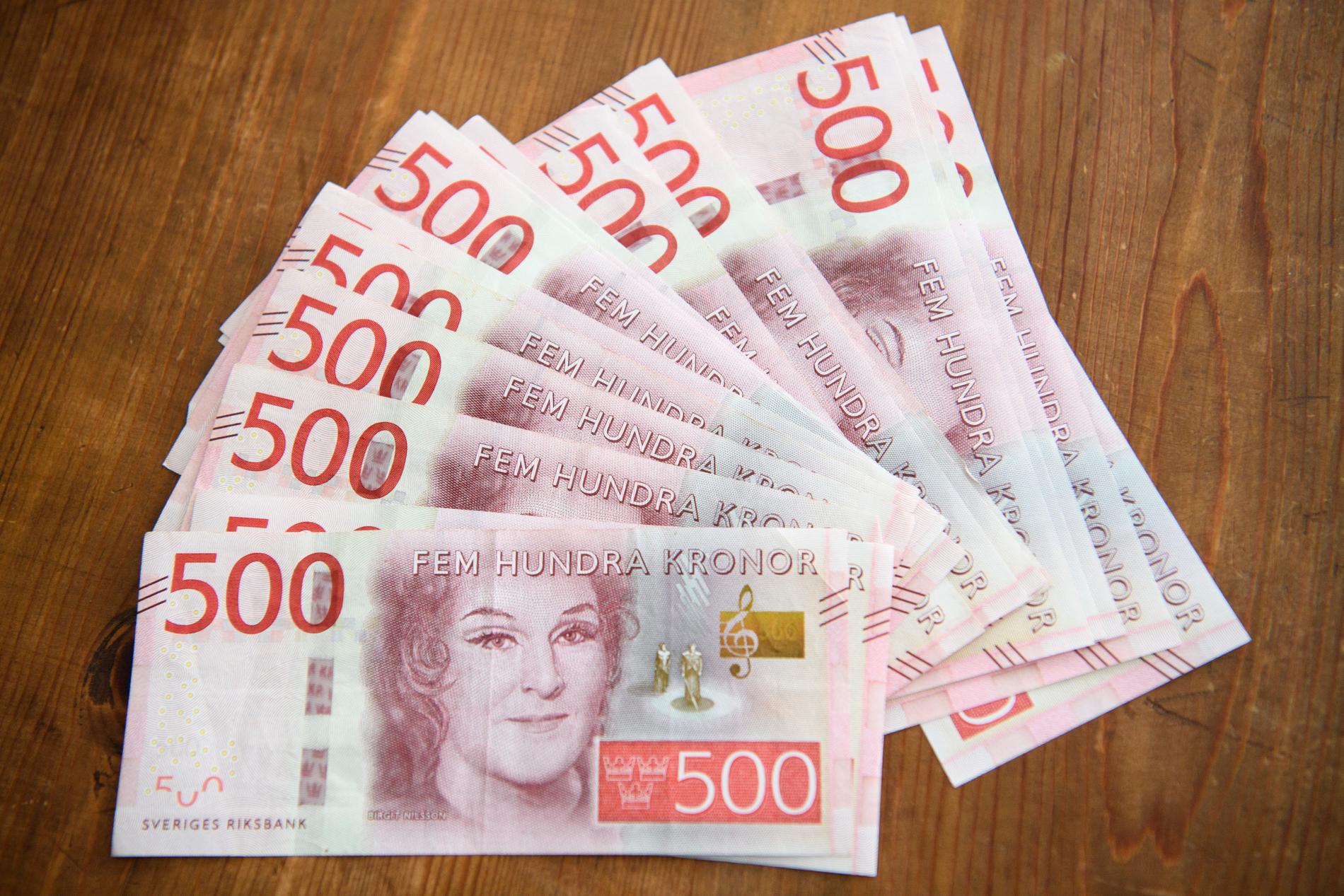 En man som köpt sex av en kvinna ville ha pengarna tillbaka och stämde henne på 10 000 kronor. Arkivbild.