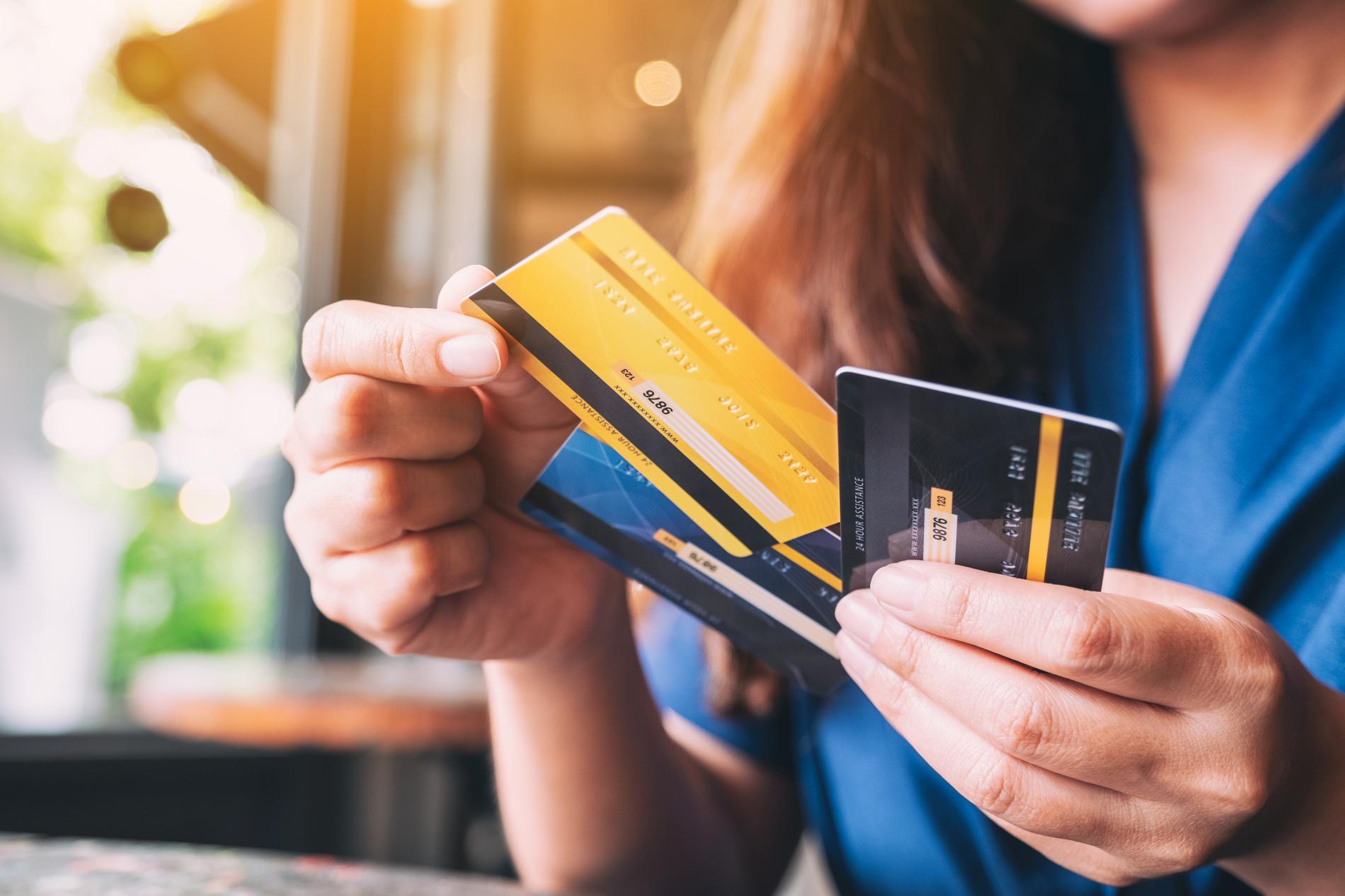 I en kreditupplysning finns uppgifter om din identitet, din inkomst och betalningsanmärkningar.