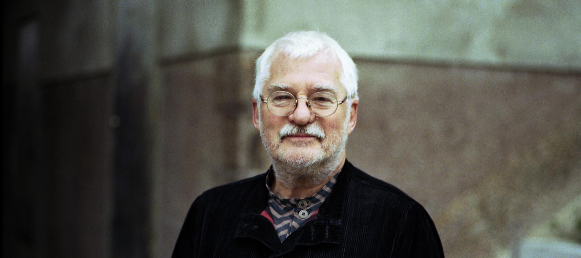 Poeten Björner Torsson har gått bort, 83 år gammal.