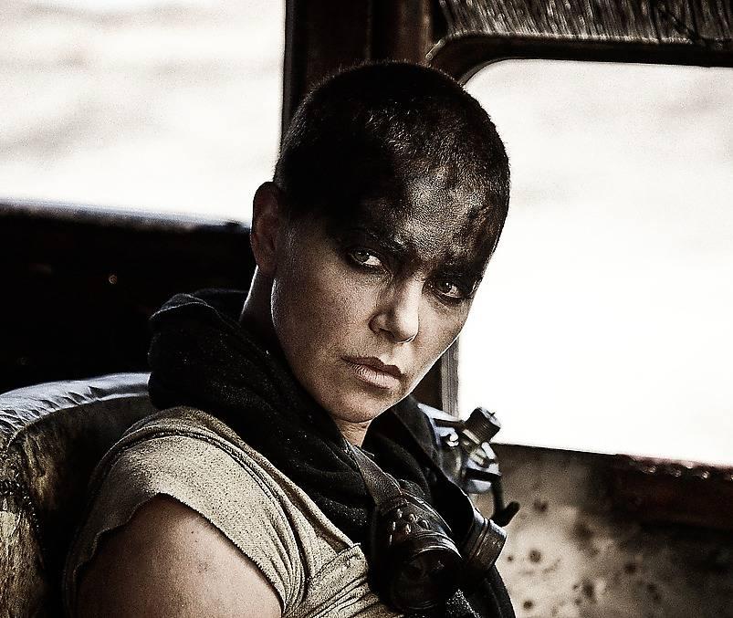 Charlize Theron som Furiosa i ”Mad Max: Fury road".