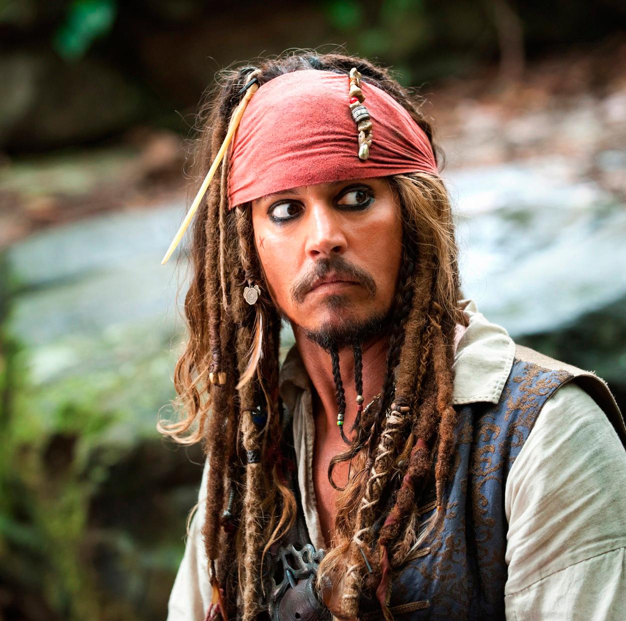 Kapten Jack Sparrow.