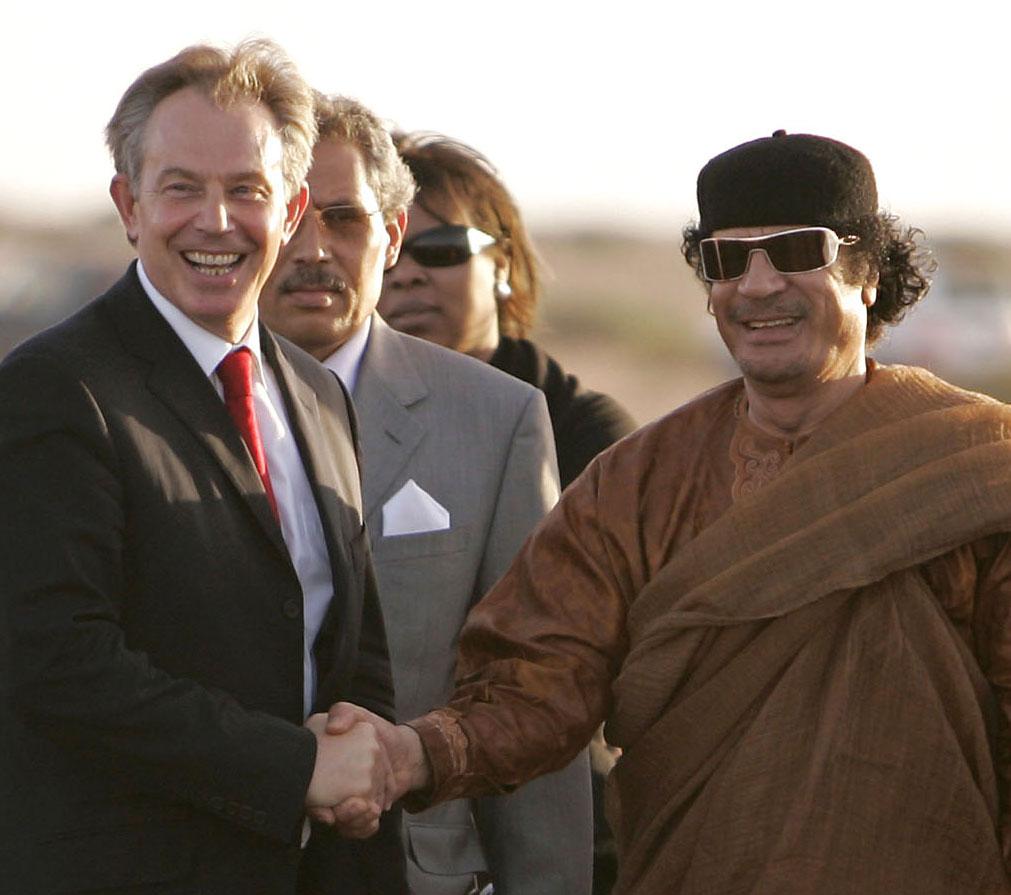 Storbirttaniens före detta premiärminister Tony Blair på besök hos Muammar Gaddafi i Libyen 2007.