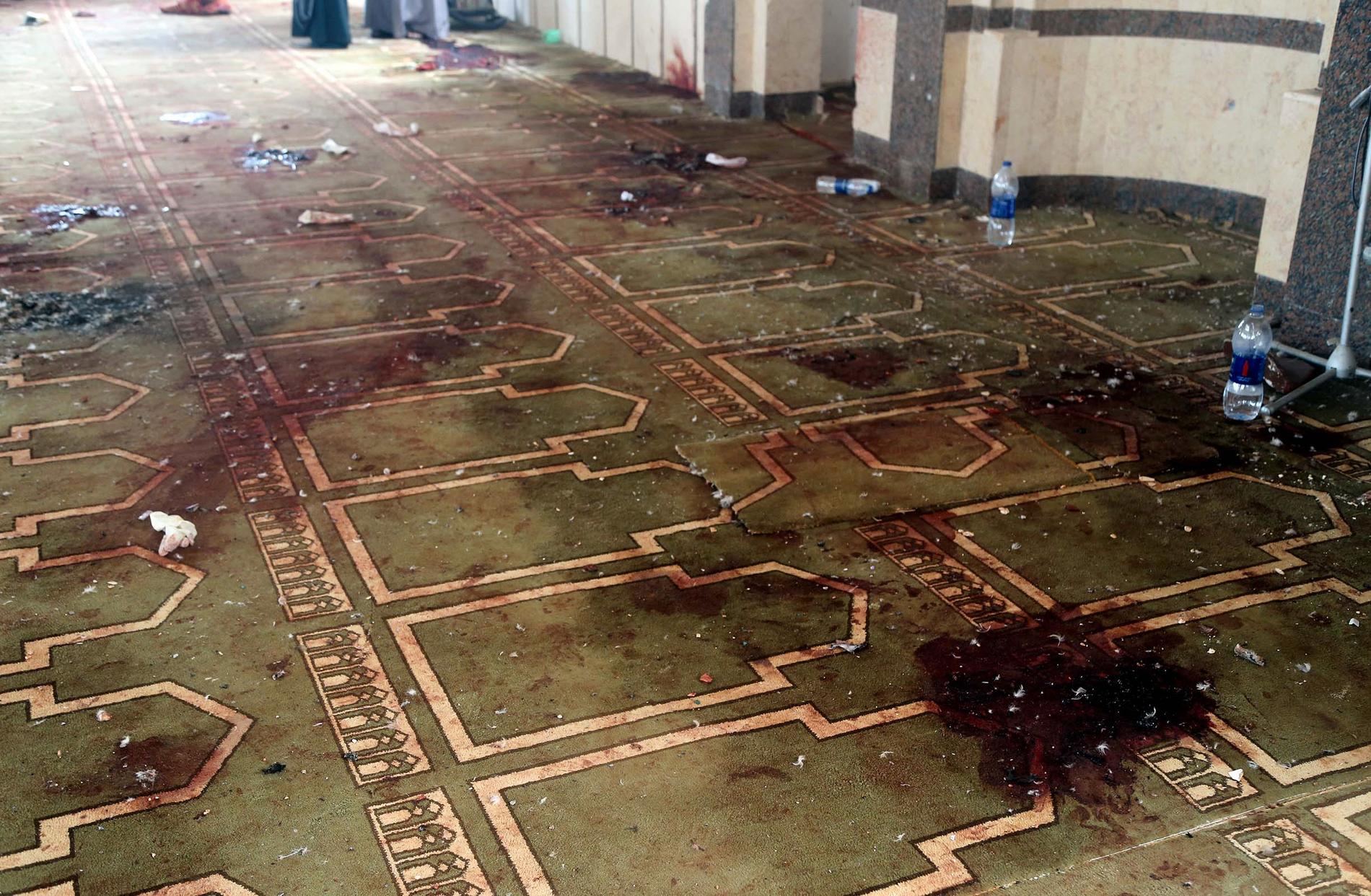 Moskén dagen efter attacken.