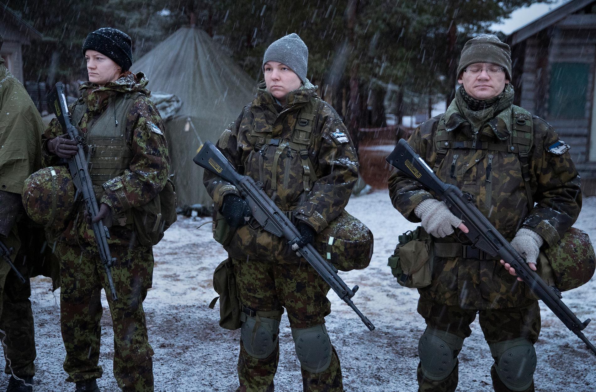 En tidigare outtalad känsla har växt sig starkare - att Estland måste vara berett att försvara sig självt.