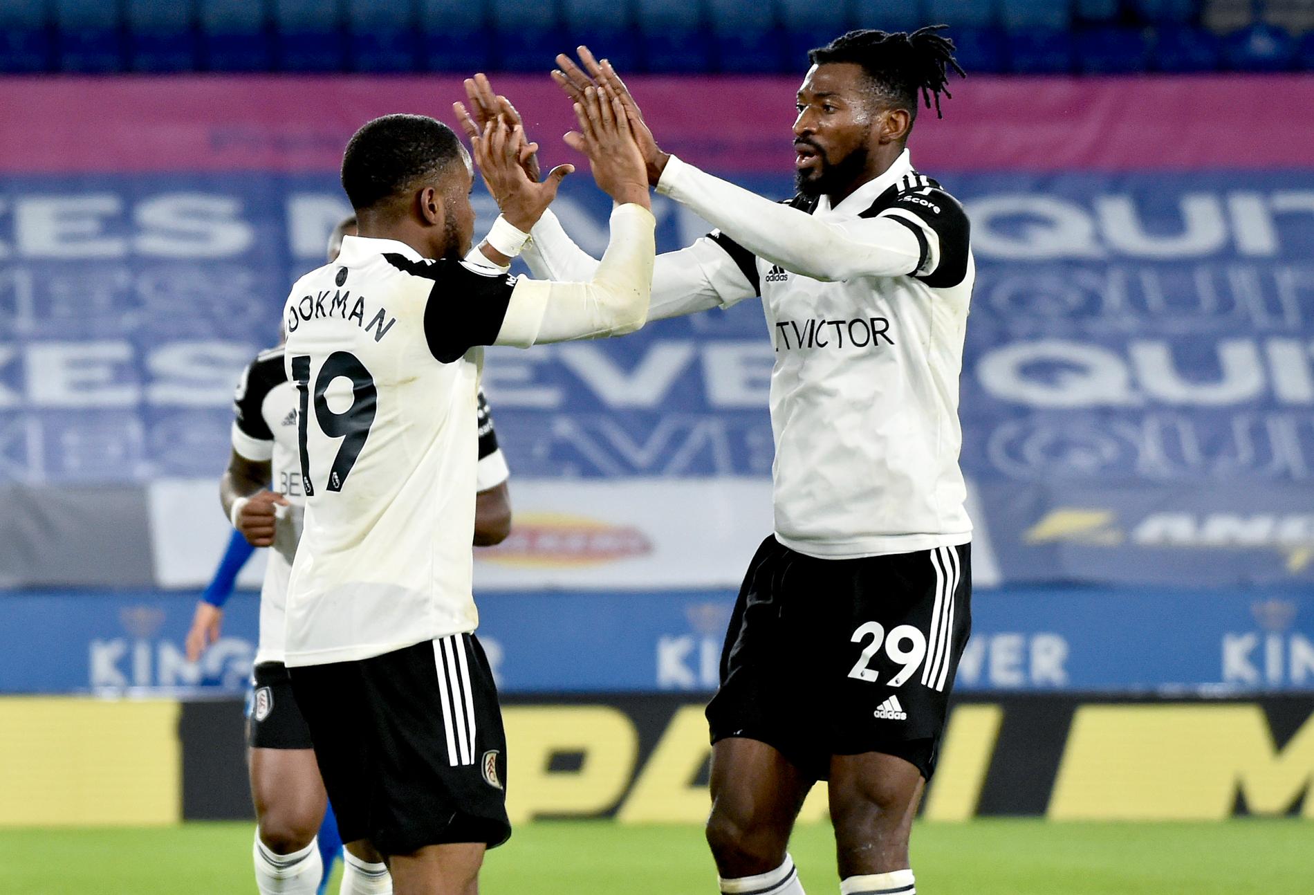 Ademola Lookman, till vänster, satte Fulhams 1–0-mål.