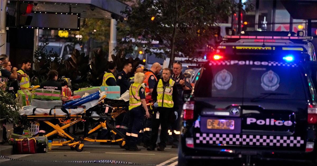 Fem döda efter knivdåd i Sydney