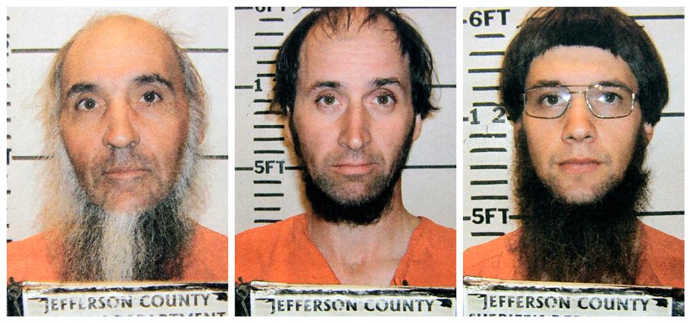 Tre av de åtalade, Levi Miller, Johnny Mullet och Lester Mullet.